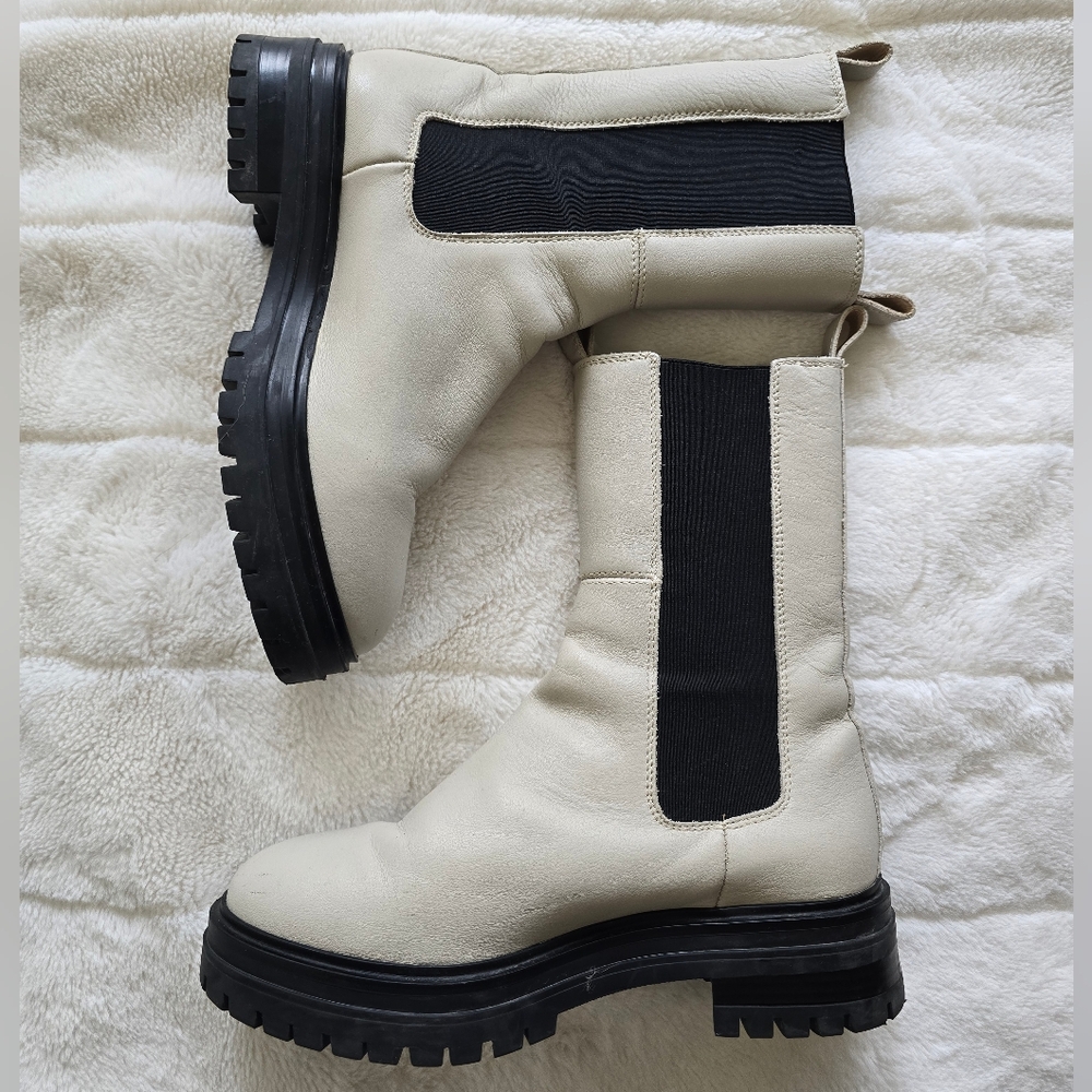 Platform Chelsea Boots